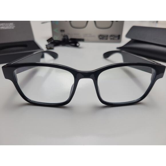 Razer Anzu RZ82-0363 Smart Glasses Large Polarized Blue Light MIC - New Open Box - Picture 10 of 16